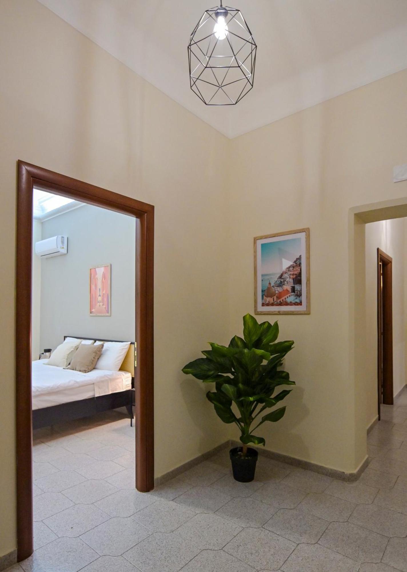 Cozy Central Residence Napoli ภายนอก รูปภาพ
