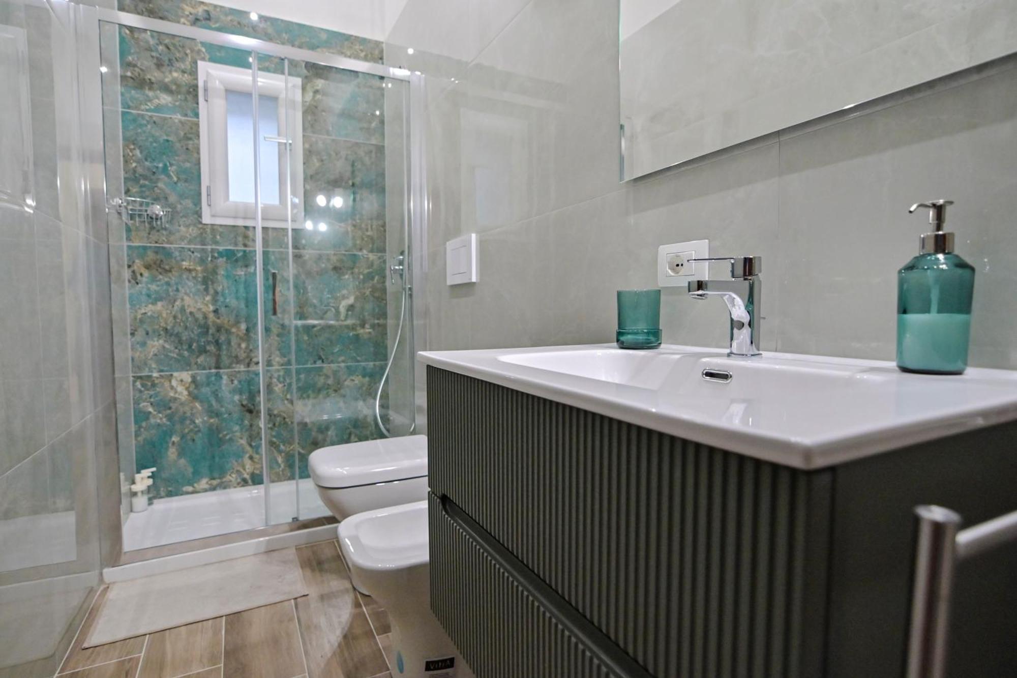 Cozy Central Residence Napoli ภายนอก รูปภาพ